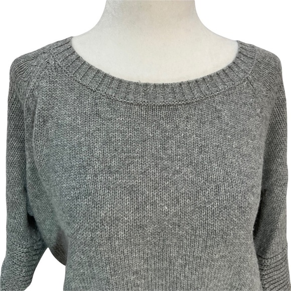 Mexx Grey Wool Blend Jewel Neckline Cropped Short Sleeve Sweater Size XS - Picture 10 of 10